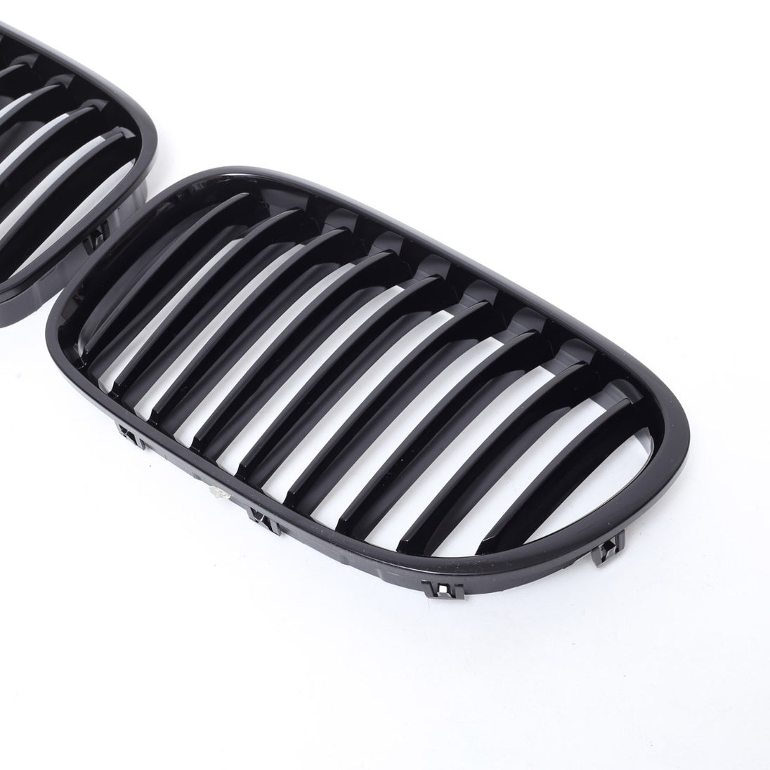 Grille BMW 7 Series F01 / F02 (2008-2015) – view 2
