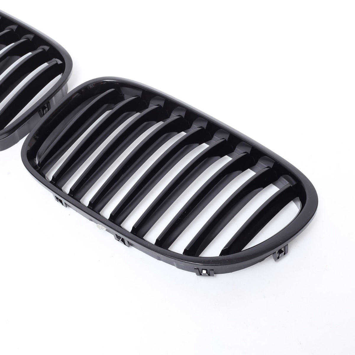 Grille BMW 7 Series F01 / F02 (2008-2015) – view 2