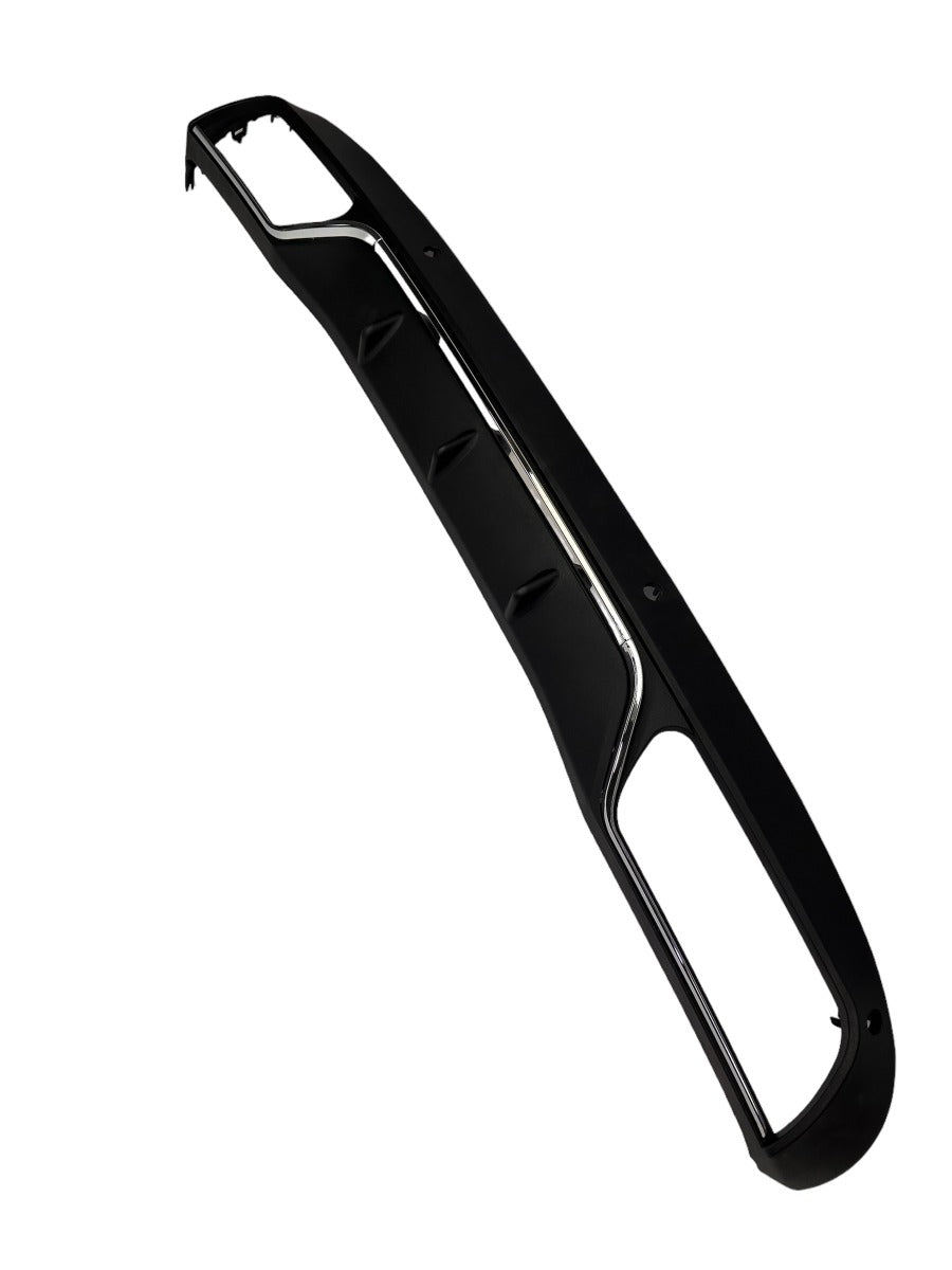Rear Diffuser + Exhaust Tips Mercedes C-Class W205 / S205 Avantgarde / Standard (2014-2021) – Black / Chrome – view 3