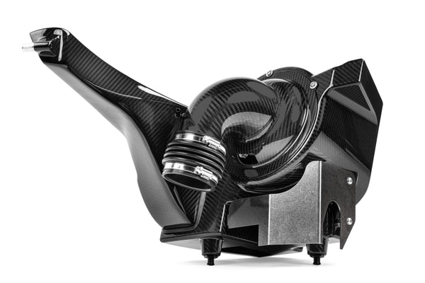 Kit de Admissão em Fibra de Carbono Audi A4 / A5 B9 2.0 TFSI EA888 Gen 3 / Gen 4 – APR CI100036