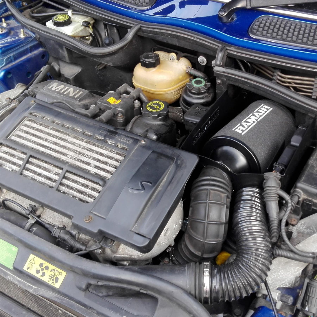Intake Kit Mini Cooper S R53 1.6 Supercharged (2004–2006) – Ramair JSK-107 – image 6