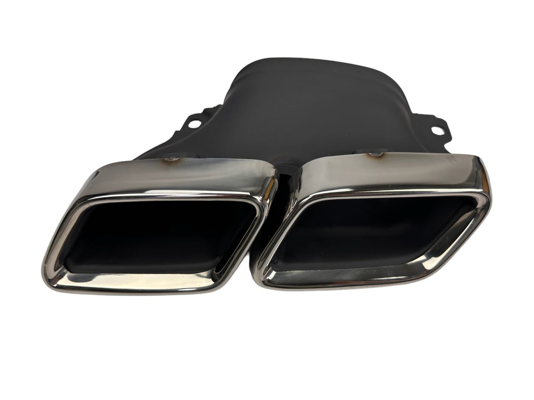 Rear Diffuser + Exhaust Tips Mercedes C-Class W205 / S205 Avantgarde / Standard (2014-2021) – Black / Chrome – view 6