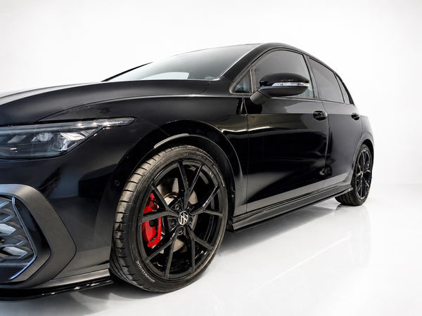 Extensiones de taloneras V.2 para Volkswagen Golf Mk8 GTI / GTE / GTI Clubsport / R-Line