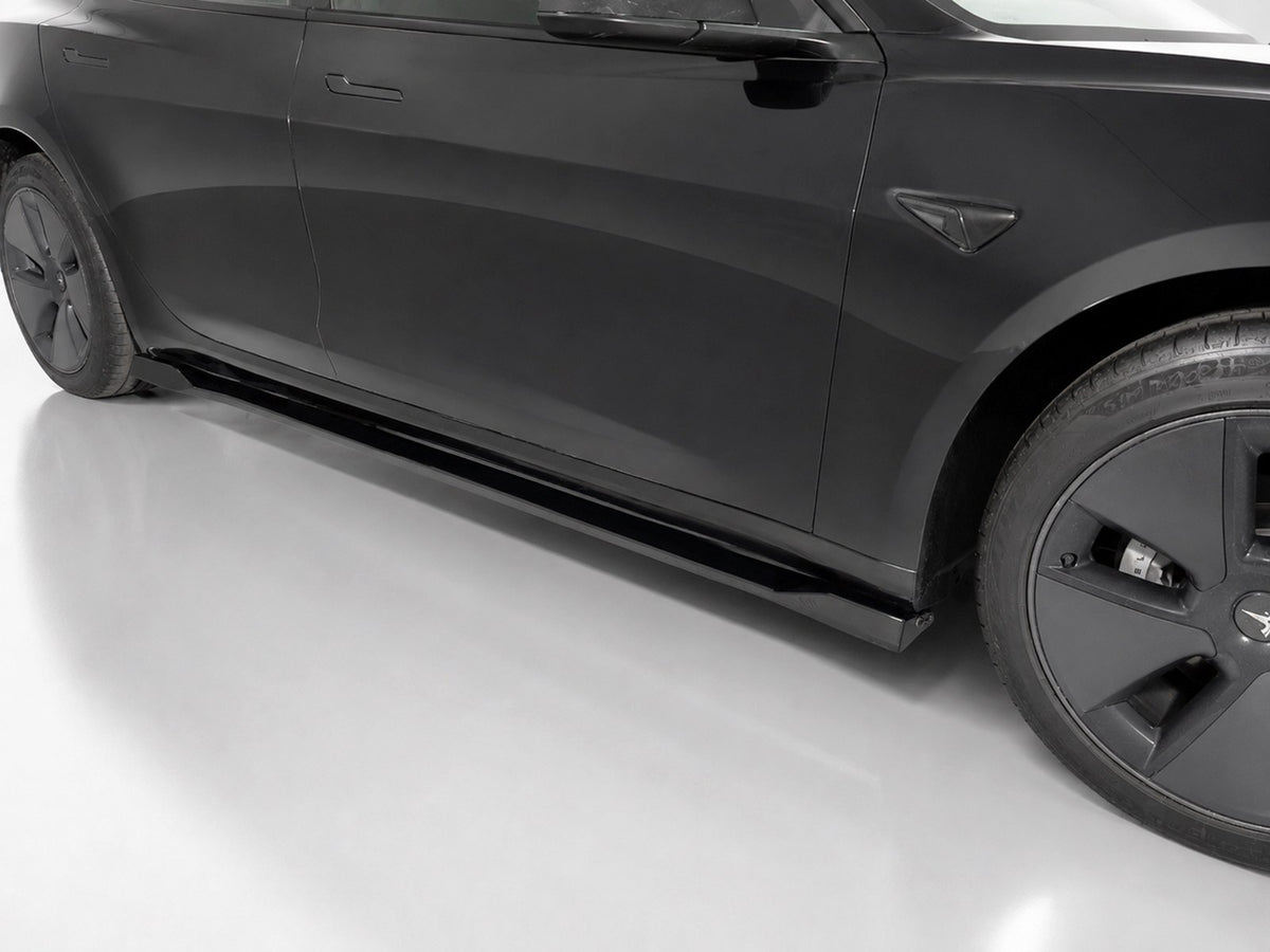 Motordrome Side Skirt Extensions Tesla Model 3 Mk1 / Mk1 Facelift – view 2