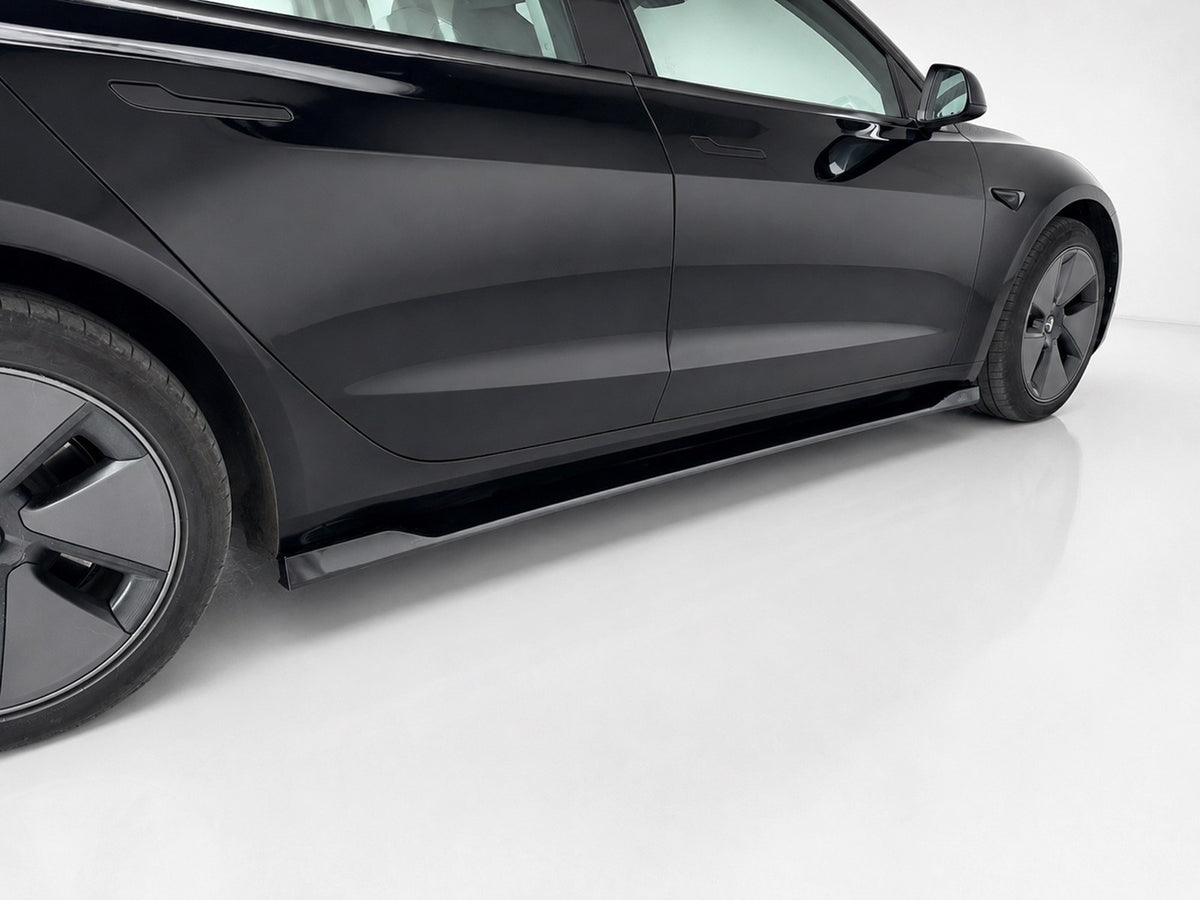 Motordrome Side Skirt Extensions Tesla Model 3 Mk1 / Mk1 Facelift – view 3
