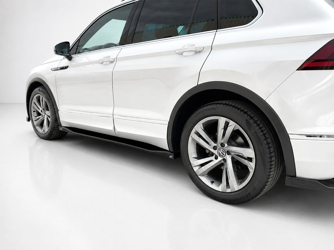 Motordrome Side Skirt Extensions Volkswagen Tiguan R / R-Line Mk2 Facelift (2020-2024) – view 2