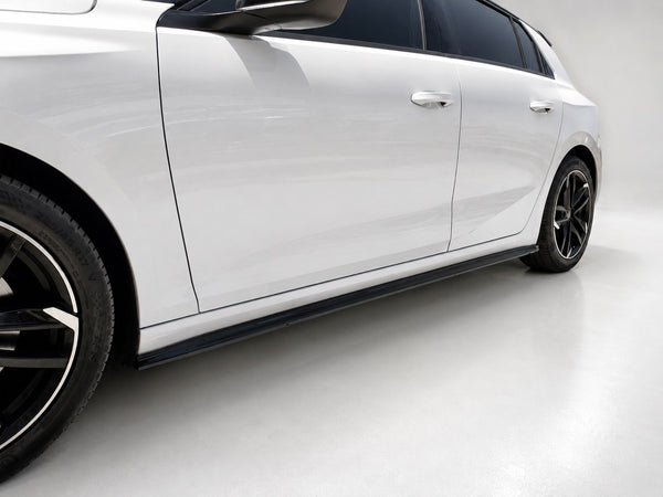 Extensiones de taloneras para Opel Astra L hatchback