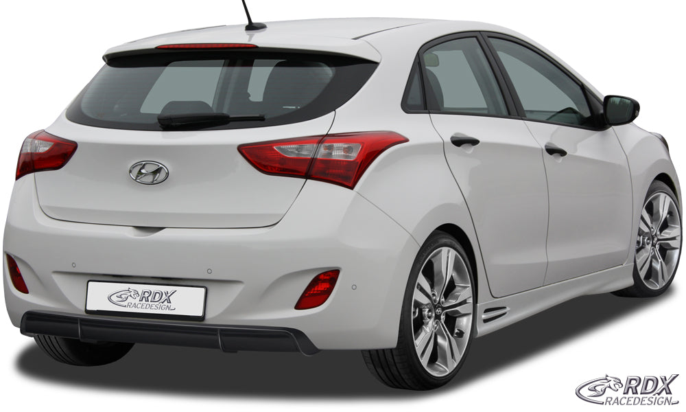 RDX GT4 side skirts for the Hyundai i30 GD (2012+), 3-door, 5-door and Station Wagon – image 3 of 6