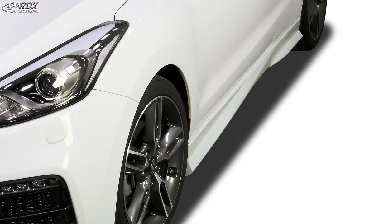 RDX Turbo side skirts for the Hyundai i30 GD (2012+), 3-door, 5-door and Station Wagon – image 5 of 5