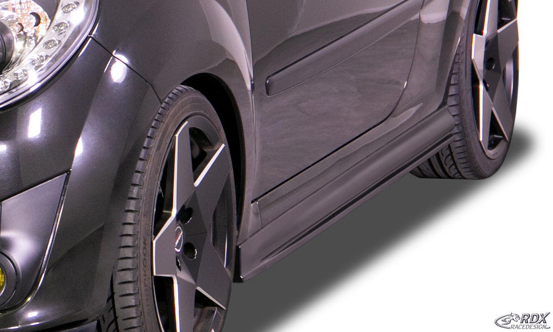 RDX Edition side skirts with lower lip for the Renault Twingo 2 (2007–2014) – image 3 of 4