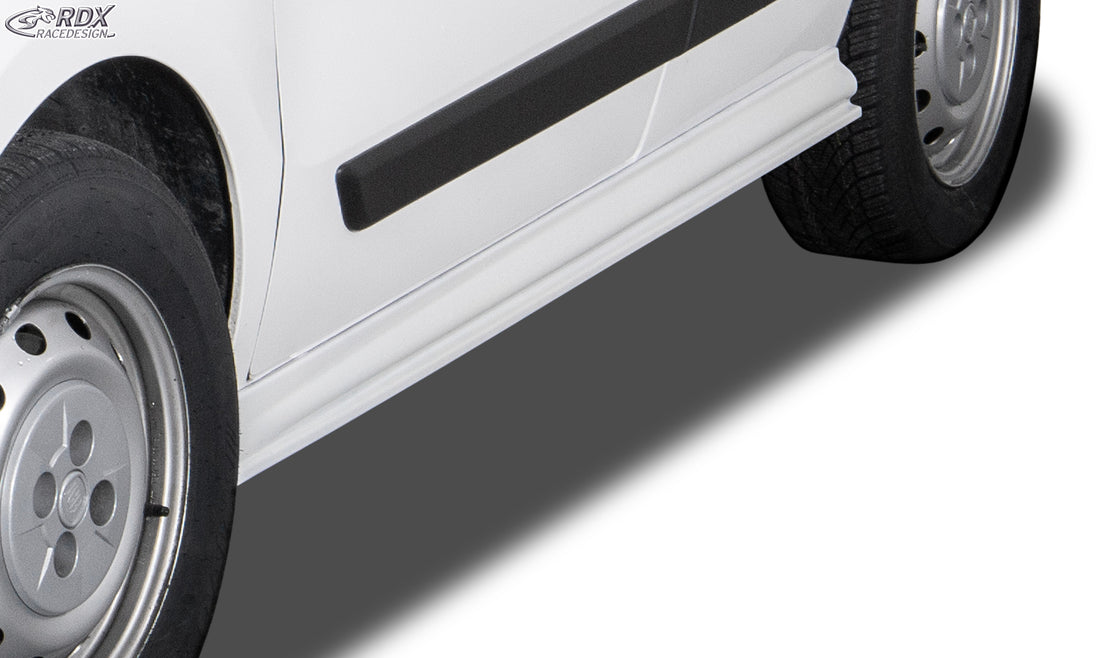 RDX Edition side skirts with lower lip for the Fiat Fiorino and Qubo 225 (2016–2024) – image 3 of 3