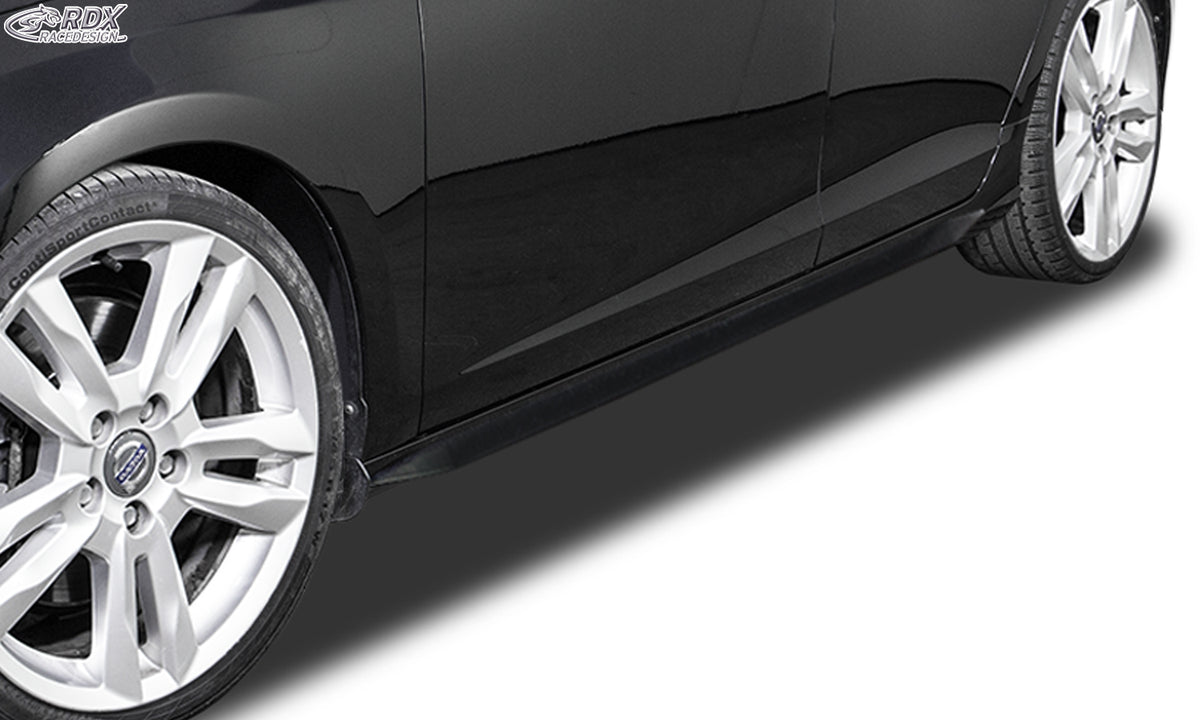 RDX Slim side skirts in gloss black for the Volvo V60 / S60 (2010–2013) – image 3 of 4