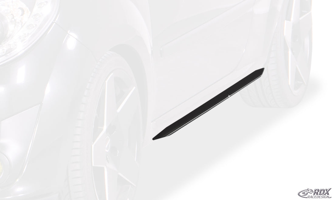 RDX Slim side skirts in gloss black for the Renault Twingo 2 (2007–2014) – image 2 of 3