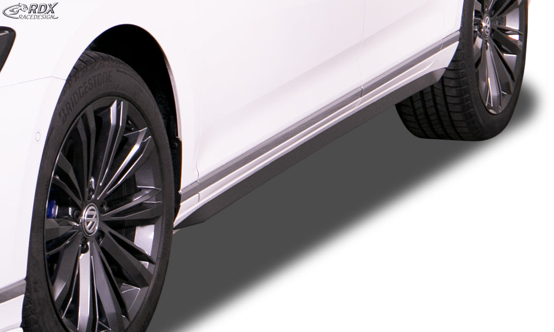 RDX Slim side skirts in gloss black for the VW Passat 3G B8 – image 3 of 5