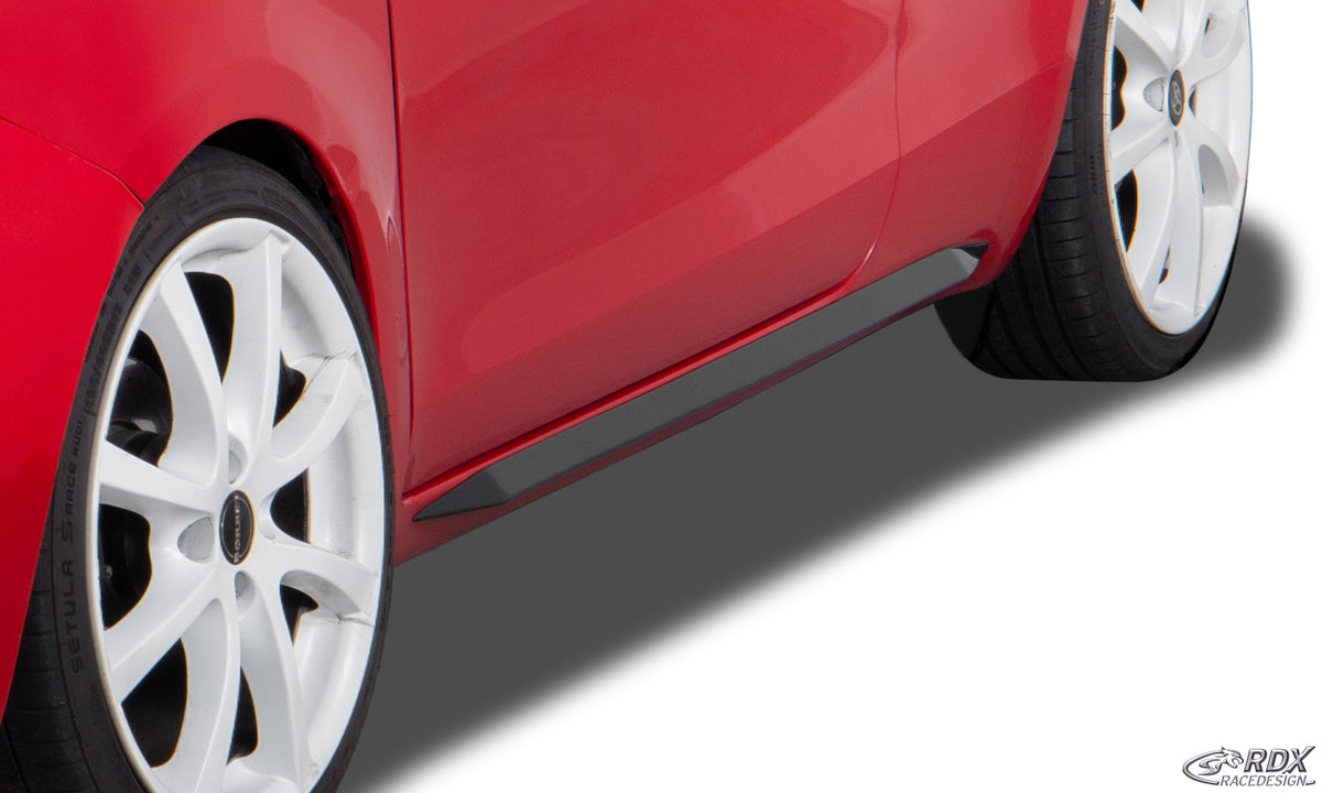 RDX Slim side skirts in gloss black for the Toyota Yaris P9 / XP9 / XP9F (2005–2011) – image 2 of 3
