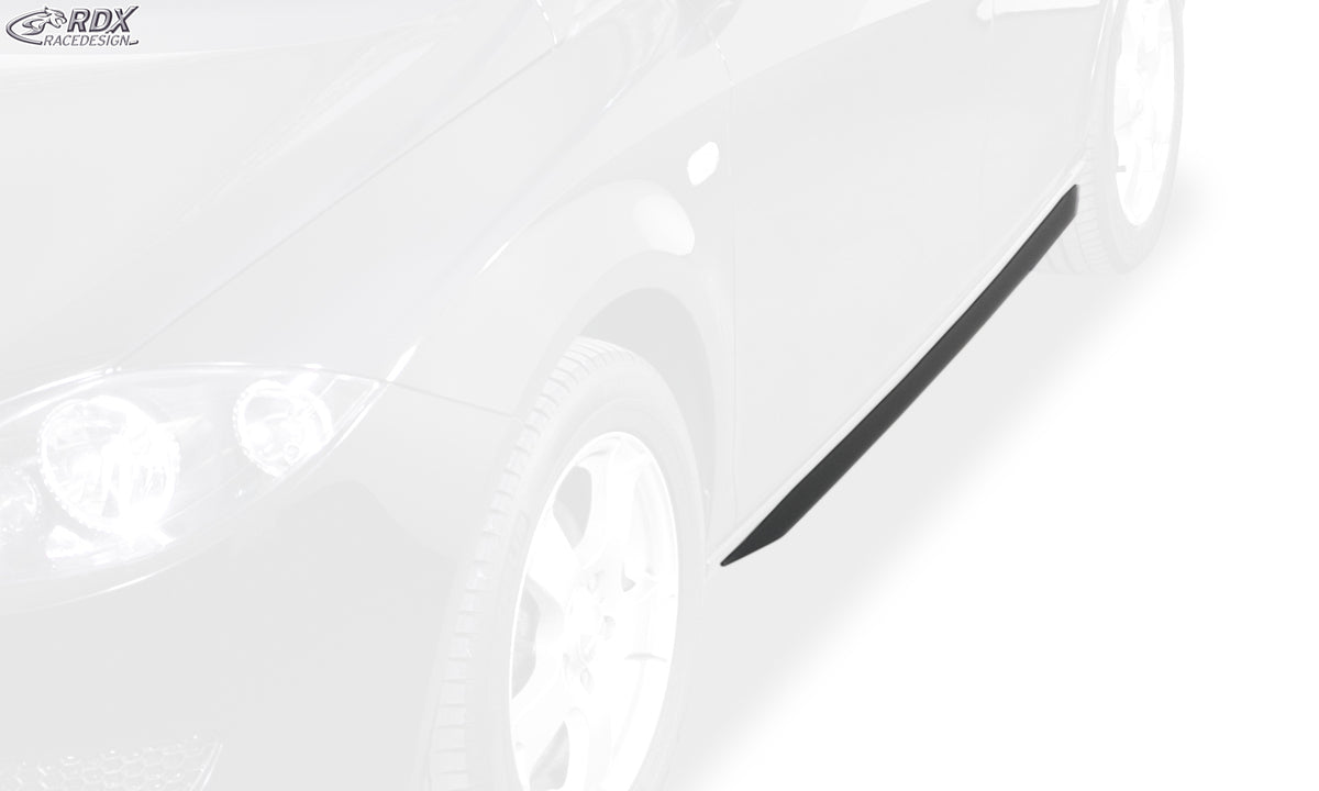 RDX Slim side skirts in gloss black for the SEAT Leon 1P – image 3 of 3