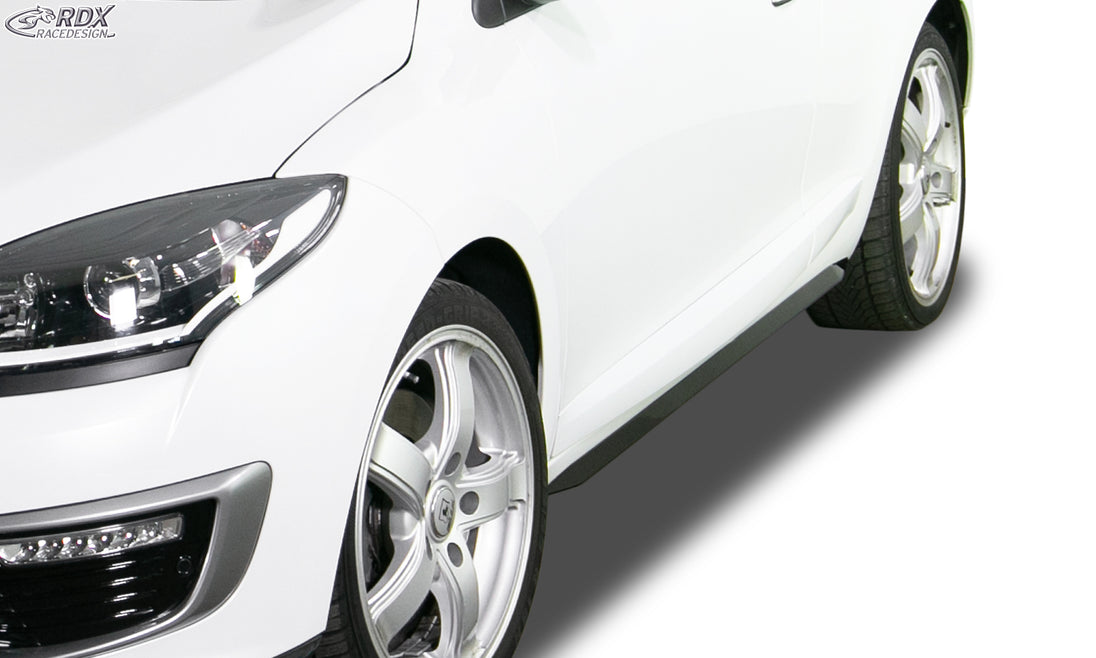 RDX Slim side skirts in gloss black for the Renault Megane 3 Coupé, 3-door – image 4 of 4