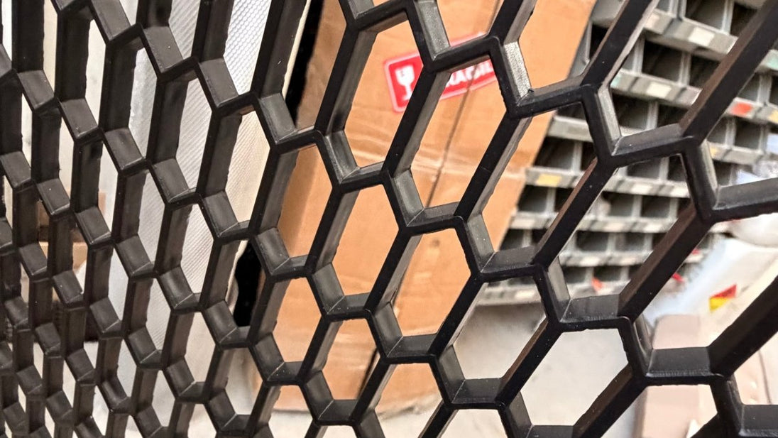 Application of Honeycomb Plastic Mesh - Para-Choques - Bruma Mágica - 