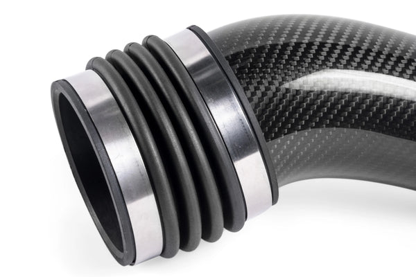 Tubo de Entrada do Turbo em Fibra de Carbono VW Golf 7 / GTI / R, Audi A3 8V / S3 / TT 8S (1.8 TSI / 2.0 TSI EA888 Gen 3 MQB) – APR CI100033-B
