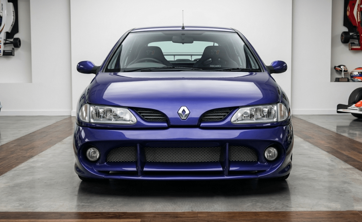 Front Bumper Renault Megane 95 - Para-Choques - Componor - 0101215