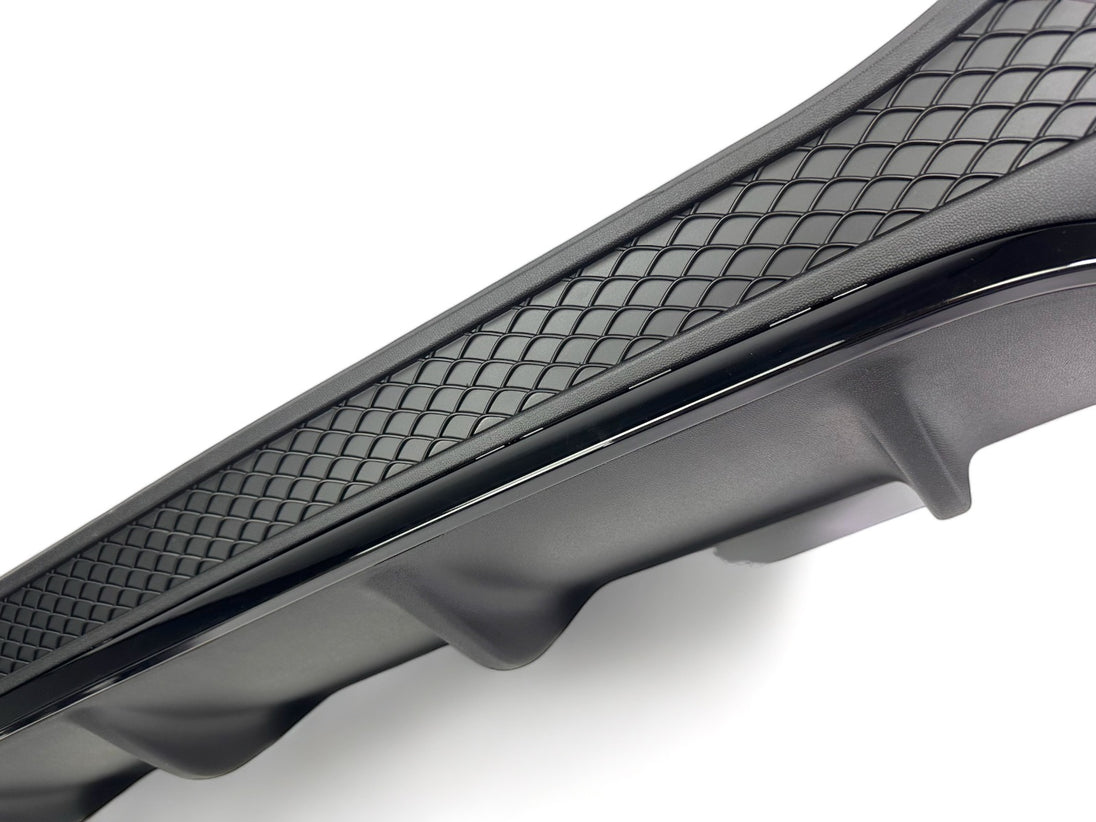 Rear Diffuser + Exhaust Tips Mercedes GLE W166 AMG Line (2015-2019) – Gloss Black – view 3