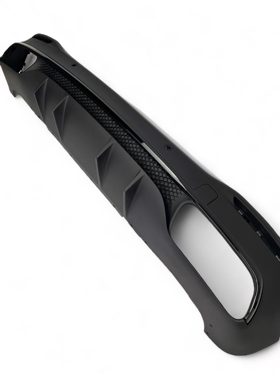Rear Diffuser + Exhaust Tips Mercedes GLE W167 AMG Line (2019-2023) – Black – view 3