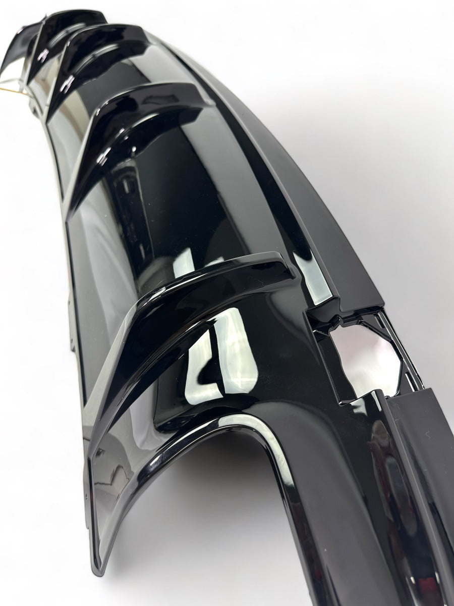 Rear Diffuser + Exhaust Tips Mercedes CLA C117 / X117 AMG Line (2013-2019) – Black / Chrome – view 3