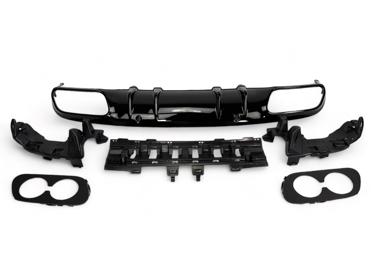 Rear Diffuser + Exhaust Tips Mercedes C-Class C205 / A205 AMG Line (2014-2021) – Black / Chrome – view 2
