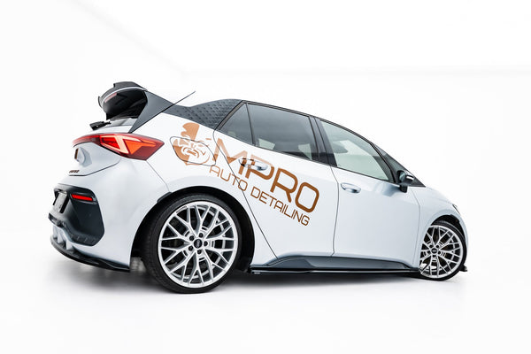 Difusores de taloneras para Cupra Born Mk1