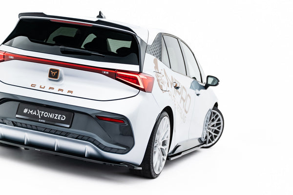 Splitter trasero (con barras verticales) para Cupra Born Mk1