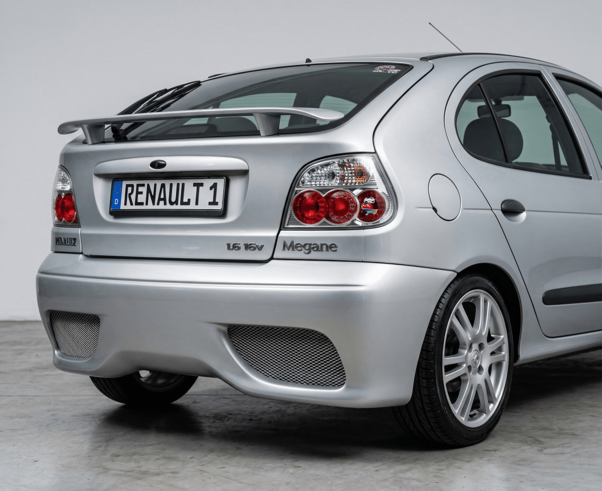 Rear Bumper Megane 95-98 - Para-Choques - Componor - 0106084