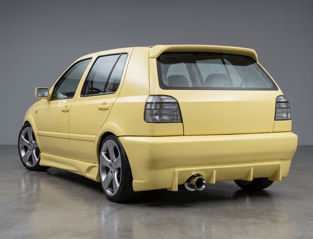Rear Bumper Volkswagen Golf MK3 1991-1998 - Para-Choques - Componor - 0106083